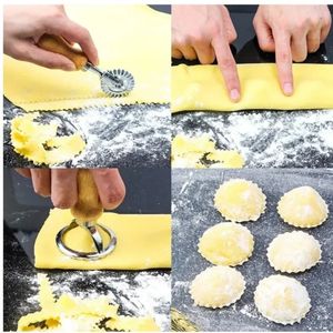 Ravioli Cutter Gebak Pers Schimmel Knoedel Kant Embossing Apparaat Ravioli Maker Mold Ravioli Stempel Cookie Mold Keuken Bakken Tool