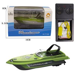 RC Boat Mini control remoto Modelo de submarino Summer Swimming Pool Water Park Speed Lap Toys Toys Lake Hobby Toys 240516
