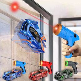 RC Robot Car 360 Rotating Electric Drift Toy Infrared Chasing Light Mur Escalade Induction Télécommande Quatre roues DriveToy 230224