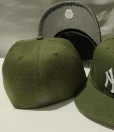 Kant-en-klare groothandel Hoge kwaliteit heren New York Sport Team getailleerde pet LA NY Platte rand op veldhoeden Volledig gesloten ontwerp Maat 7- Maat 8 Getailleerde Baseball Gorra Casquette A3