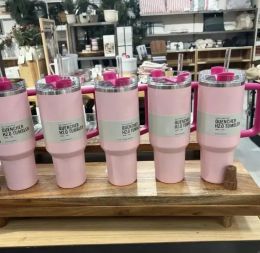 Prêt à expédier Pink Flamingo Quencher Tumblers H2.0 40oz Tasses en acier inoxydable Poignée en silicone Couvercle Paille Tasses de voiture de 2e génération Bouteilles d'eau 0206