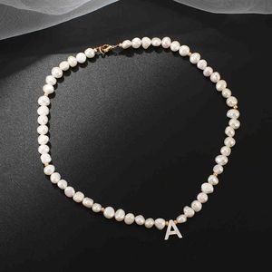 Echte Zoetwaterparel Ketting Choker Voor Vrouwen Alfabet A-Z Shell Brief Initial Gesp Goud Kleur Hanger Sieraden Gift238K