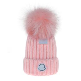 Echt Bont Mode Vrouwen Winter Dikker Hoed Mannen Gebreide Mutsen Wasbeer Pompoms Warm Houden Meisje Caps Snapback Pompon Beanie Hoeden bloemen