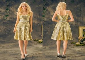 Real Gold 2021 Vestidos cortos para damas de honor Correa de espagueti sexy Sin mangas Lentejuelas Cuentas Cinturón Hasta la rodilla Vestidos de dama de honor baratos 2088471