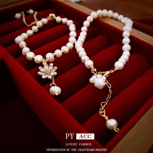 Real Gold Electroplated Baroque Pearl Zircon Flower Bracelet Light and High Grade Hand Decoration