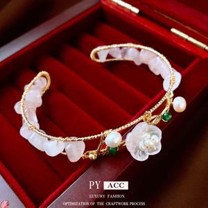 Real Gold Electroplated Powder Crystal Flower Pearl Open Instagram Style Light Fashion Bracelet réseau rouge Nouveau artisanat pour les femmes