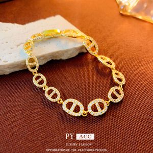 Real Gold Electroplated Zircon Pig Nose Nose de la Corée du Sud, bracelet léger, à la mode, haut de gamme, simple et polyvalent