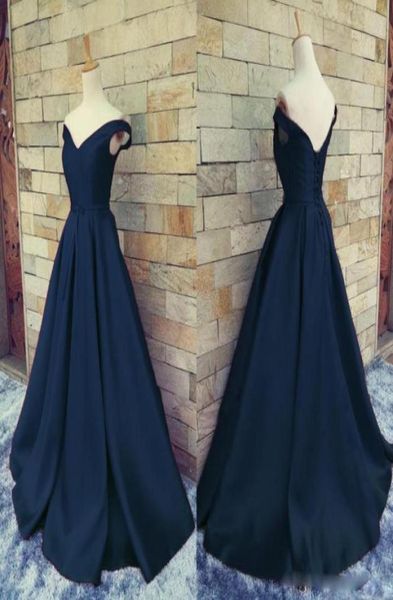 Real Image Navy Blue pas cher 2017 Robes de bal off épaule V cou de couche en satin de longueur de plancher en satin lacet arrière sans arrière