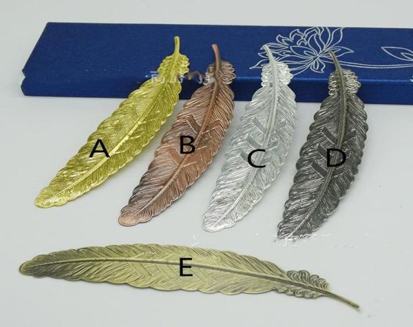 Imagen real Boda Mini Metal Gold Sliver Feather Bookmarks 5 Suministros de boda de estilo Marcas de libros Regalos de invitado de boda Mezcla PL2719411