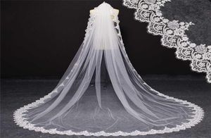 Images réelles Single Tier Bling Sequins Lace Edge Mantilla Bridal Veil avec peigne Cathedral Long Wedding Veil NV71019705789