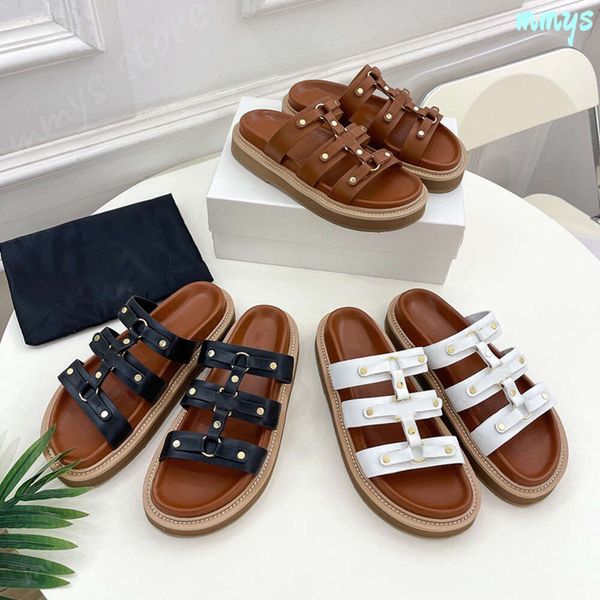 Real Leather Slippers Designer Women Plateforme glisse de mode Vintage Gladiator Sandales Brown Black White Mules Femmes