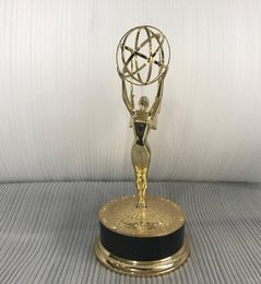 Taille réelle 39 cm 11 Trophée Emmy Academy Awards of Merit 11 Trophée en métal Livraison en un jour9082949