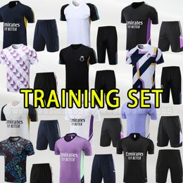 Tracksuits de football du Real Madrid 23/24 chemises de football Vini Alaba Tchouameni Camavinga Modric Rudiger Training Suit Plol Vest Full Set Adult Bellingham