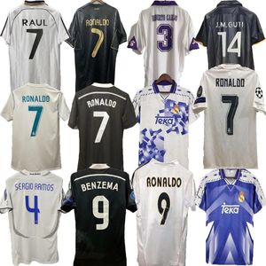 Maillots de football rétro du Real Madrid 2000 2001 Maillot de football vintage classique camiseta maison blanche R.CARLOS HIERRO REDONDO MORIENTES qualité supérieure S-2XL