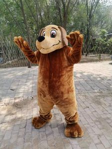 Image réelle costume de mascotte de chien brun tenue fantaisie robe de soirée de personnage de dessin animé