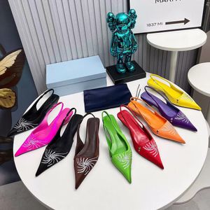 Echte Zijde Strass Decoratie Puntige Muels Muller Alien Heel Lage Hak Slingbacks Designer Slippers Dames Feestdagen Bruiloft Schoenen Sandalen voor dames Designer Slippers