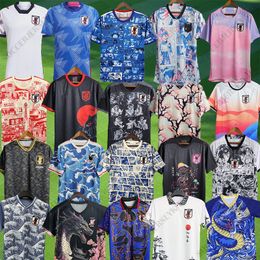 2024 Japon Soccer Jerseys Nationa Team Cartoon Tsubasa Maglia Giappone Rose Camiseta Japon Chemises de football Atom Minamino Doan Kubo Mitoma Tomiyasu Endo Nakata