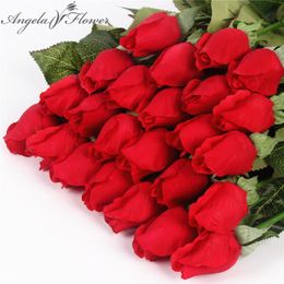 Real Touch rose Bud 25pcs / lot bouquet de fleurs de mariage en soie artificielle Décorations pour la maison pour la fête de mariage ou d'anniversaire Petits bourgeons Y200104