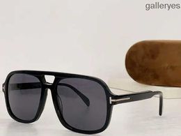 Realfine888 5a Eyewear TF FT1026 Bruce Luxury Designer Sunglasses pour homme femme avec des lunettes FT0884 FT1103 EW3O