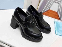 Realfine888 5A SPR 5563270 Chocolade geborsteld leren pumps Loafers Luxe designer schoenen voor dames, maat 35-42