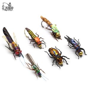 Realistische vliegvisvliegen set 1618 stks droog natte vliegen insecten lokt voor basvisvissing assortiment Flyfishing Trout Lure Kit 220523