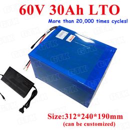 Oplaadbare 60V 30AH 40AH lithium titanaat batterij pack met BMS 2.4V LTO cel voor zonne-energie motorfiets golfkar + 5A-oplader