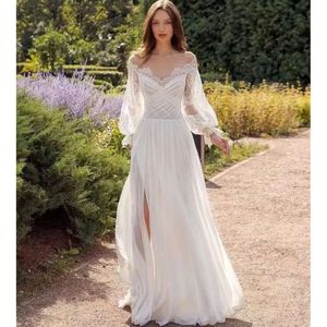 Gerente recomendado Off Shoulder Bridal White Floor Longitudes de manga larga Vestidos de boda de encaje alto