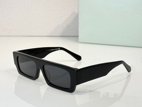 Lunettes de soleil rectangulaires à dessus plat, monture noire/lentille fumée noire, pour hommes et femmes, lunettes de soleil Sonnenbrille Sunnies Gafas de sol UV400 avec boîte