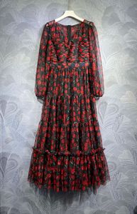 Rood 2024 Spring dames retro v-neck perspectief per lang mouw mesh cherry print jurk