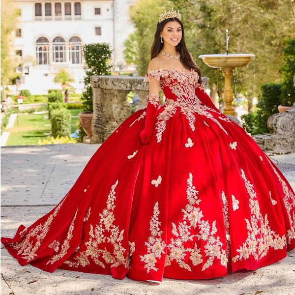 Rouge 3D Papillon Princesse Quinceanera Robes Robe De Bal De L'épaule Or Appliques Corset Doux 15 Robes De XV Anos