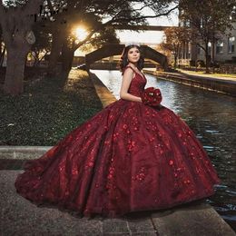Rode kralen baljurk Quinceanera jurken 3D Appliques Sweet 16 jurk optochtjurken Vestido de 15 anos quinceanera