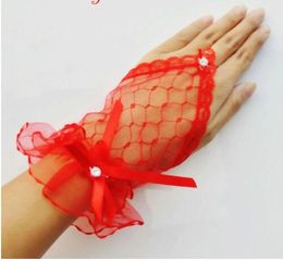 Livraison gratuite rouge/noir/blanc dentelle gants de mariage sans doigts gants de mariée beaux gants pas cher accessoire de mariage pour la mariée