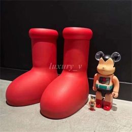 Boots rouges mschf Designer Rain Boots Femme Men Astro Boy Shoes Fashion Fashion Solid Round Rond