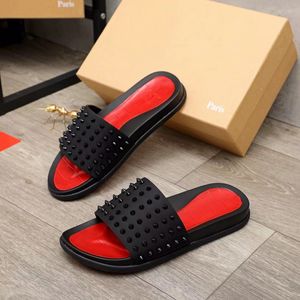 Red Bottoms Pantoufles Homme Classique Spike Plat Pointes Slide Sandale Hommes Épais Semelle En Caoutchouc Pantoufle Goujons Diapositives Plate-Forme Mules Pour Hommes Été Ca