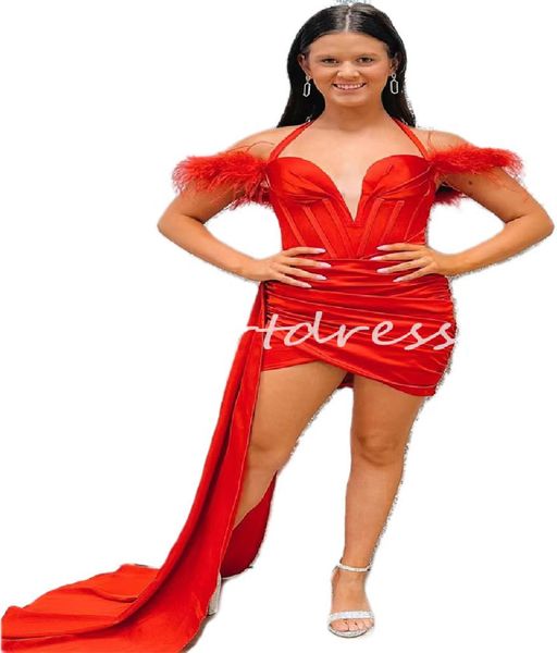 Robe De Bal De Plumes Rouges Avec Train Attaché Mini Robe De Cocktail Courte Halter Plis Nuit Dîner Robe De Soirée 2024 Formelle Anniversaire Retour Vestios De Gala