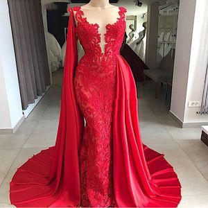 Rood Volledige Kant Mermaid Avondjurken Mouwloze 2021 Sheer Neck Geappliquide Lange Formele Gelegenheid Draag Court Train Peplum Prom Feestjurken