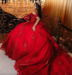 Red Giltter Vestidos de 15 Quinceanera -jurken 2024 Offer the Shoulder Pargons Short Sheeves Bow Princess Prom Party Jurkens