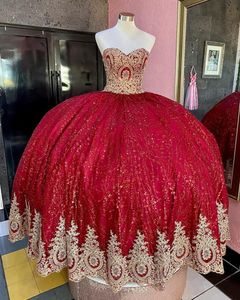 Robe rouge quinceanera robes perles sweet 16 robes filles concours de concours vestido de 15 anos aos quinceaereared pailled ball gow