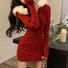 Robe pull tricotée rouge à capuche pour femmes, Slim, moulante, Y2k, Mini robe en fausse fourrure, robe coréenne élégante, hiver 231226