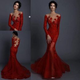 Red Lace Applique Flower Evening Pageant Robes avec manches longues 2020 Sheer O-Neck Illusion Back Trumpet Occasion Robe de bal 226W
