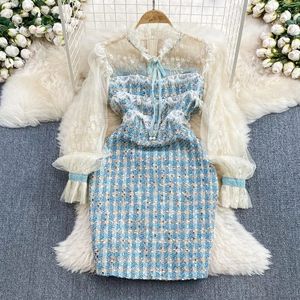 Vestidos casuales Spring Runway Mujeres de alta calidad Manga larga de manga larga Malla Patchwork Bow Tie Beaded Tweed Vestido Oficina Lady Trabajo Vesitdos 2024