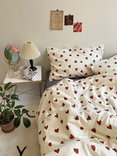 Red Love Patter 100% Cotton Girls Hometextile Coup de couette et drapée de lit de couette à literie de luxe douce Set Ins Fashion 240320