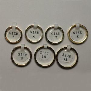 Titanium Steel Love Ring Men and Women Bijoux en argent pour les amants Taille de cadeau 5-11 Largeur 6 mm et 4 mm avec pochette rouge
