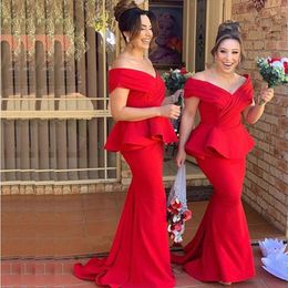 Vestidos de dama de Honor de sirena con hombros descubiertos rojos con Pepule largo satén vestido de dama de Honor vestidos de fiesta formales vestidos de P24