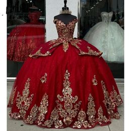 Princesa roja Quinceanera Vestidos fuera del hombro Hopfy 3d Floral Applicle Boning Corset Vestidos de 15 Quinceanera