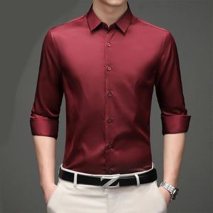 Chemises rouges Hommes Casual Manches longues Satin Mens Chemise Slim Business Work Camisas Non Iron Solid Chemise Homme 26 + Couleurs 210524