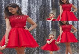 Red Short A Line Mother and Daughteres Lace Jewel Cap Sleeve formele feestjurk prom jurken8301874