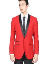 Red Slim Fit Wedding Tuxedos para hombres Suits 2018 Lapa de chal negro One Botón Dos piezas Pantalones Man personalizado