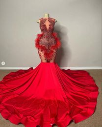 Red Sparkly Mermaid Prom Queen Vestidos de cumpleaños Sheer Mesh Stain Gillter Crystal Beaded Black Girl Vestido de noche para ocasiones especiales