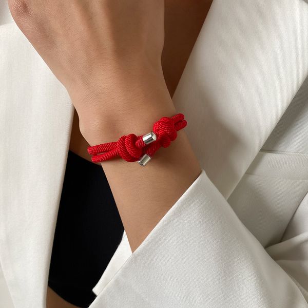 Bracelets à cordes rouges pour la protection amulette de bonne chance pour le succès prospérité Bracelet de corde à la main porte-bonheur bracelets cadeaux